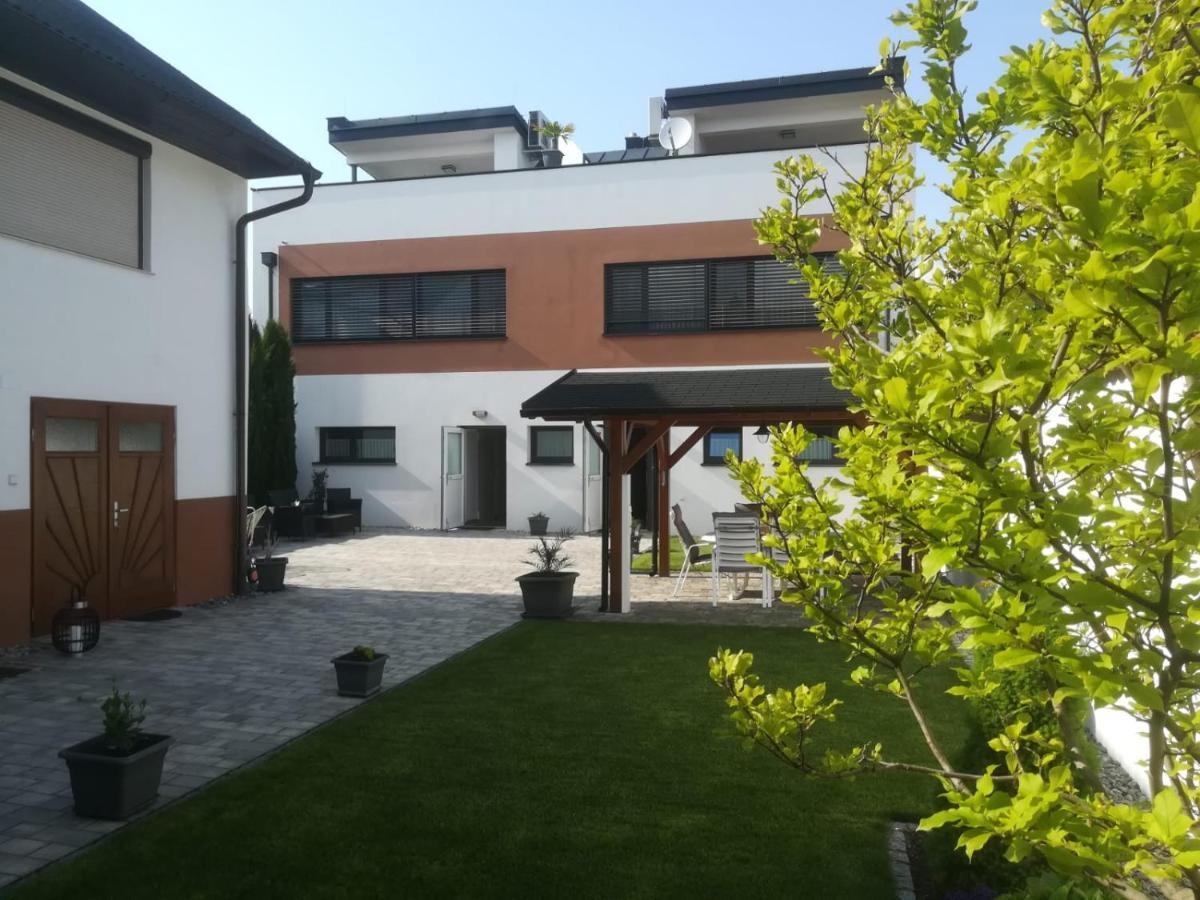 Penthouse Griemann 2 Fuer Max 4 Personen Mit Eigener Grosser Dachterrasse Zum Relaxen! อิลมิทซ์ ภายนอก รูปภาพ
