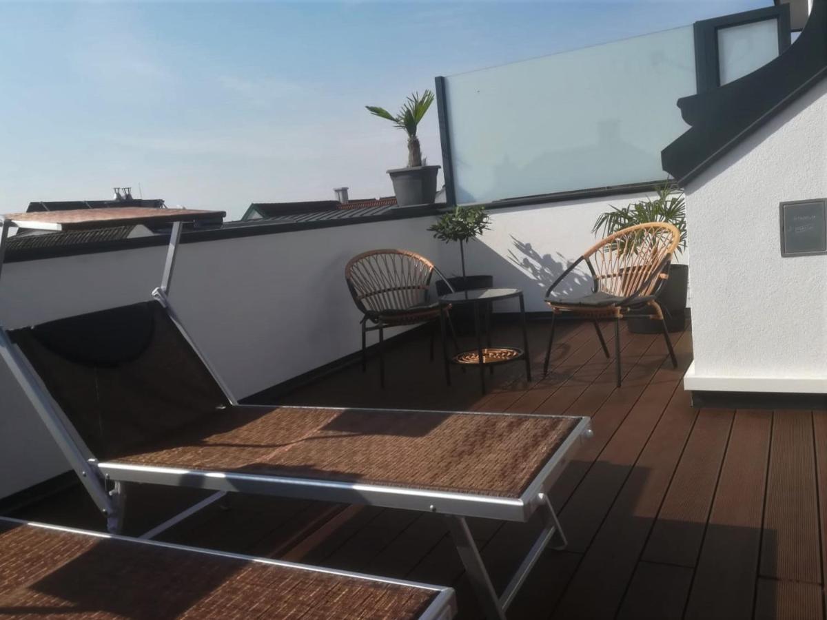 Penthouse Griemann 2 Fuer Max 4 Personen Mit Eigener Grosser Dachterrasse Zum Relaxen! อิลมิทซ์ ภายนอก รูปภาพ